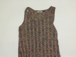 Multi-colored women's T-shirt ONLY size XS