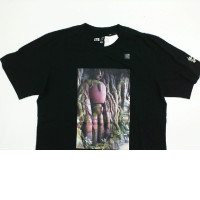 Black T-shirt with Castle in the sky print size L