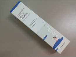 Round Lab Korea Moisturizing sunscreen SPF 50+ PA++++