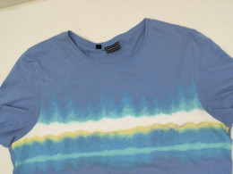 T-Shirt (Blue)