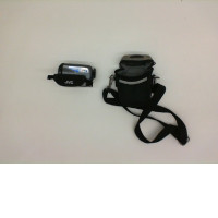 JVC HARD DISK CAMCORDER EVERIO camera with case