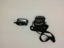 JVC HARD DISK CAMCORDER EVERIO camera with case