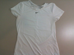 Nike Women's White Sports T-Shirt Nike Women's White Sports T-Shirt