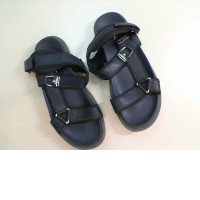 Women's sandals with velcro, black leatherette