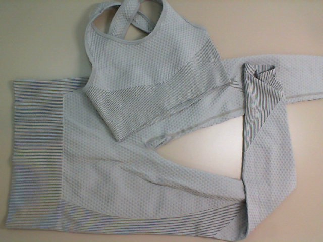 Women's sports suit top+pants gray Women's sports suit top+pants gray