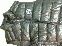 Bolognese black vest with zipper Bolognese black vest with zipper