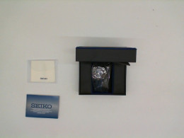 SEIKO X Automatic DIVER'S 200M watch complete with box, cleaning cloth and instruction manual