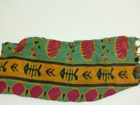 Colored scarf with fish print Colored scarf with fish print