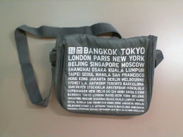 Thermo bag gray UniQlo