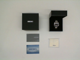 Watch SEIKO series 041520 set with box, case, cleaning cloth and instruction manual