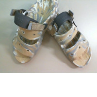 Men's rubber shoes