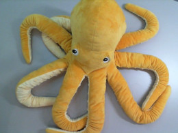 Soft toy octopus
