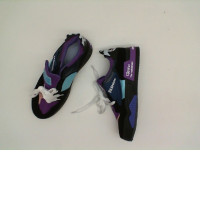 Multi colored shoes FASHION: Black, Purple ,Blue 