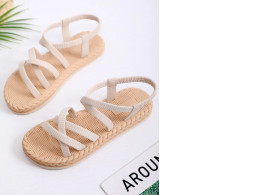 White SHEIN sandals 35 size White SHEIN sandals 35 size