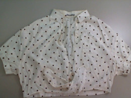 Short women's shirt with ties