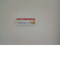 Set of 2 SENSODYNE toothpastes