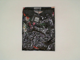 Long Dress (Black Flower Pattern) Long Dress (Black Flower Pattern)