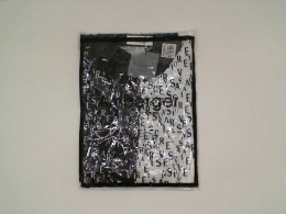 Long Dress (Black Alphabet Pattern) Long Dress (Black Alphabet Pattern)