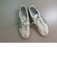 Women's sneakers, imitation leather with laces, white