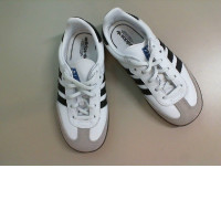 Children's sneakers, faux leather with laces, white with brown stripes