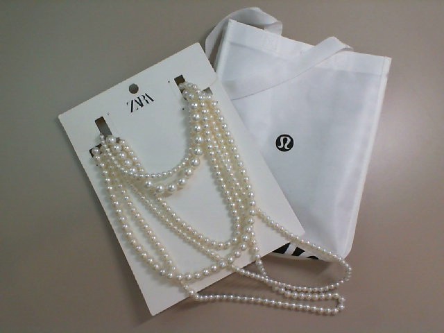 ZARA Neck decoration pearl beads, CASCADE ZARA Neck decoration pearl beads, CASCADE