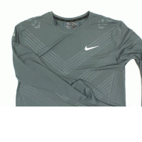 Green NIKE longsleeve size XL Green NIKE longsleeve size XL