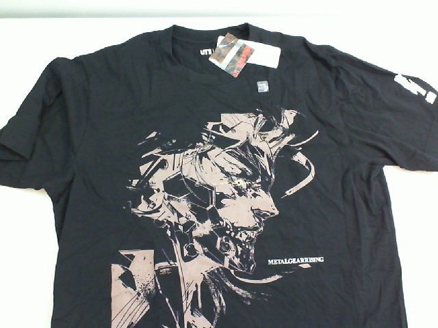 T-shirt black UNIQLO T-shirt black UNIQLO