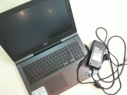 Laptop DELL 15-7577 complete with adapter, not new