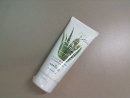 Aloe and cactus body lotion
