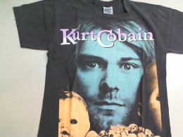 T-shirt Black Color Nirvana Kurt Cobain Size L