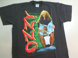 T-shirt Ozzy red sign black color size XL