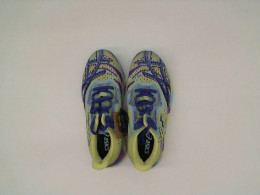 Sport Shoes Purple (Size 6) Sport Shoes Purple (Size 6)