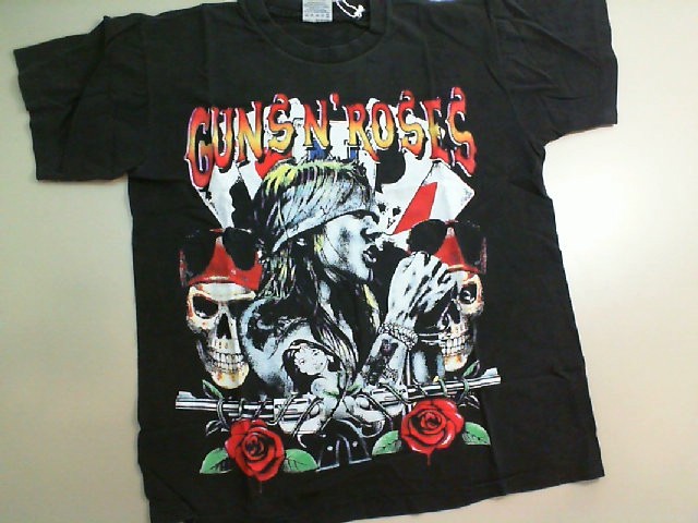 T-shirt Guns and Roses Size L color Black T-shirt Guns and Roses Size L color Black