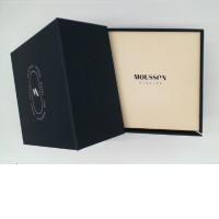 Empty Gift Box (Size L) 