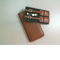 Brown zipper wallet with flash card insert + 2 Thailand Privilege keychains