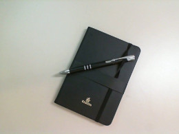 Black notepad with elastic band + pen Emirates 