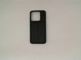 Plastic Case (Black)