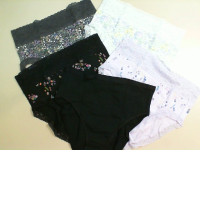 Set of 5 pairs of women's panties