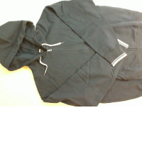 UNIQLO men's zip-up sweatshirt with hood