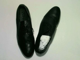 Court shoes Court shoes