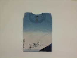 Multicolored t-shirt with BIRDS print
