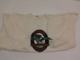 White longsleeve with DUCK print White longsleeve with DUCK print