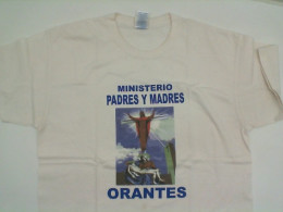 White t-shirt with ORANDES print