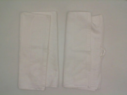 Set of 2 white kitchen towels Set of 2 white kitchen towels