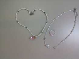 Set of children's jewelry