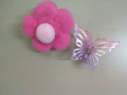 Set of 2 hair clips