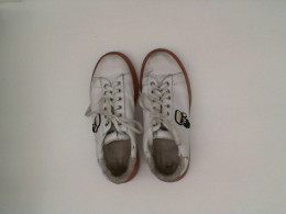 Sport Shoes (White) Sport Shoes (White)