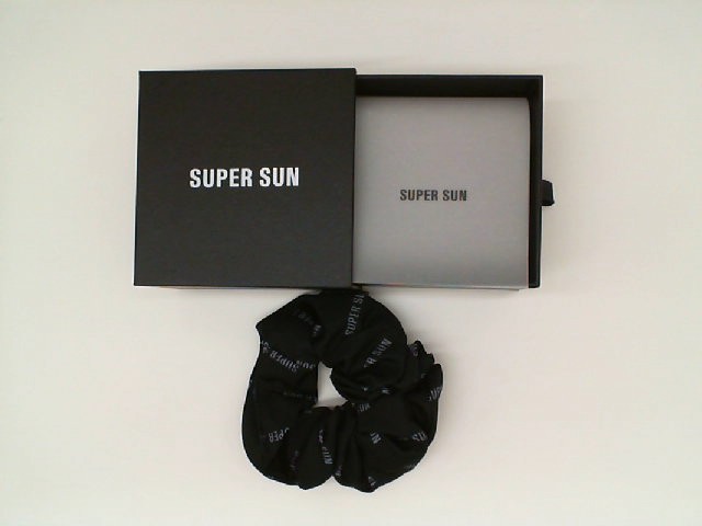 Hair Bands with Box Hair Bands with Box