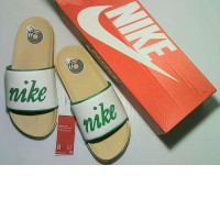 Nike flip flops