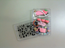 Set in a gift box, children's hair clips